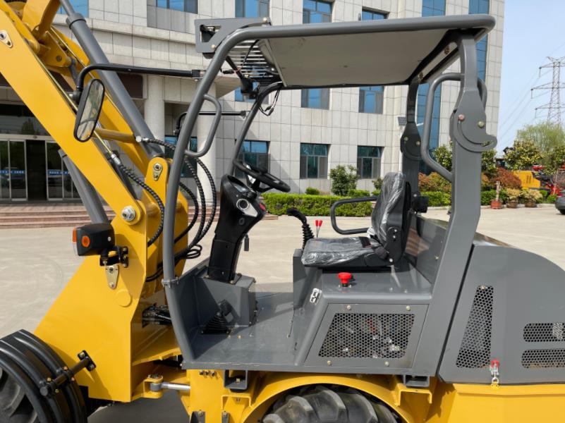 1663574799159328.jpg Four Wheel Electric Loader.jpg