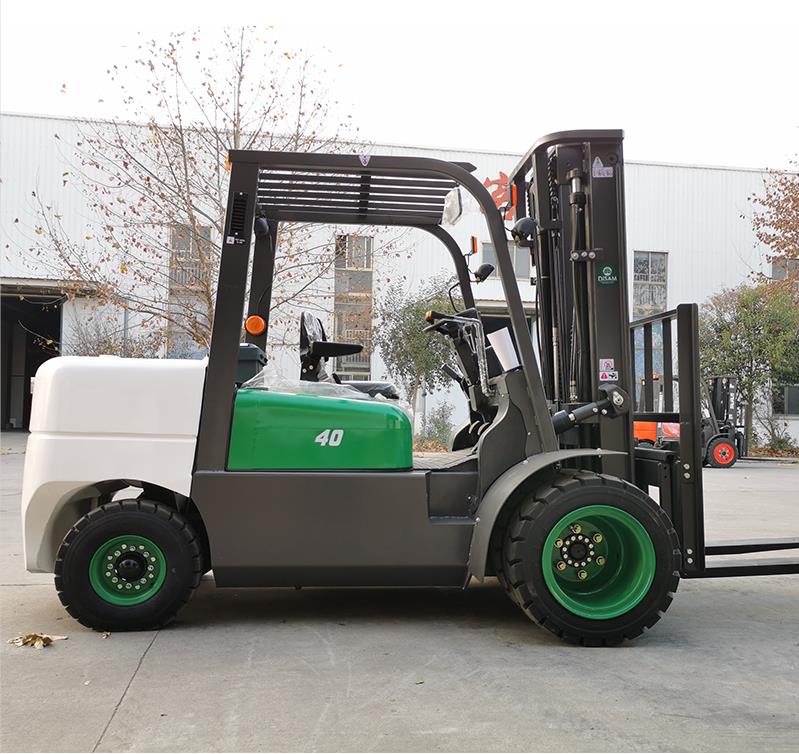 Вилочный погрузчик Tcm Forklift
